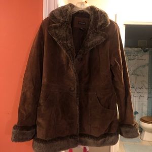 George brown  faux leather jacket size medium